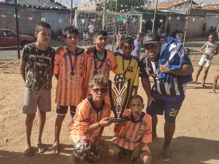 Campeonato Julino de Futebol de Areia é realizado no bairro Geraldo Veloso