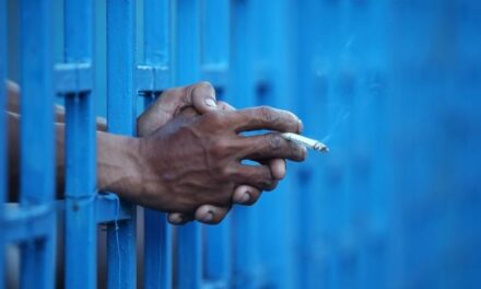 Governo proíbe cigarros em presídios mineiros e estipula prazo para confiscar tabacos nas cadeias