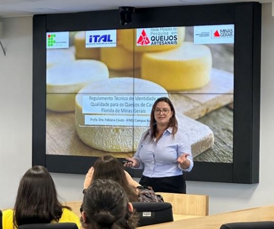 Pesquisadora formiguense participa de criação da regulamentação do Queijo de Casca Florida