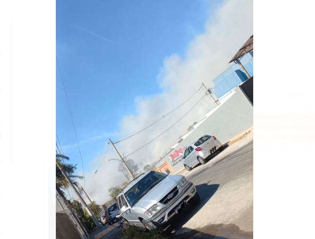 Formiga: moradores do Bela Vista reclamam de incêndio e fumaça frequentes na região