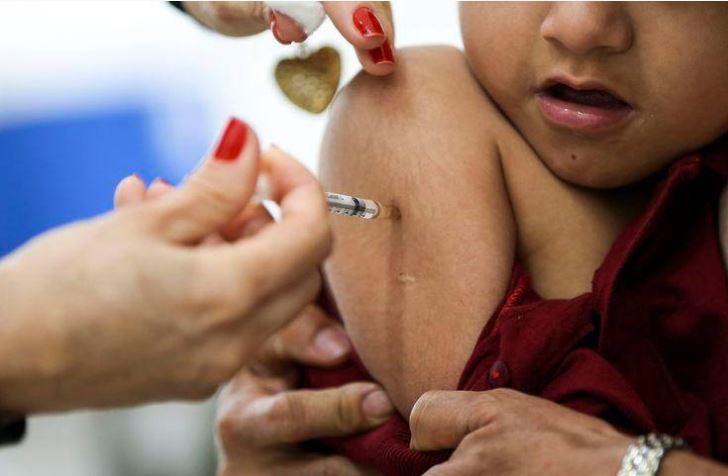 Minas amplia ações de imunização para tentar alcançar meta de 95% de cobertura vacinal