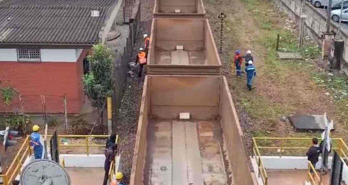 Homem morre atropelado por trem no Centro de Juiz de Fora