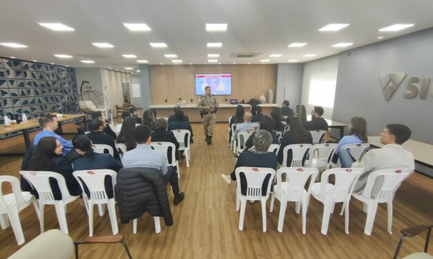 Polícia Militar realiza reunião de implantação da rede de bancos protegidos em Formiga