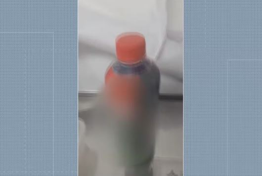 Garoto é internado após beber soda cáustica em sala de aula