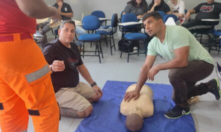Equipe Tatame do Bem participa de curso sobre brigada de incêndio e primeiros socorros