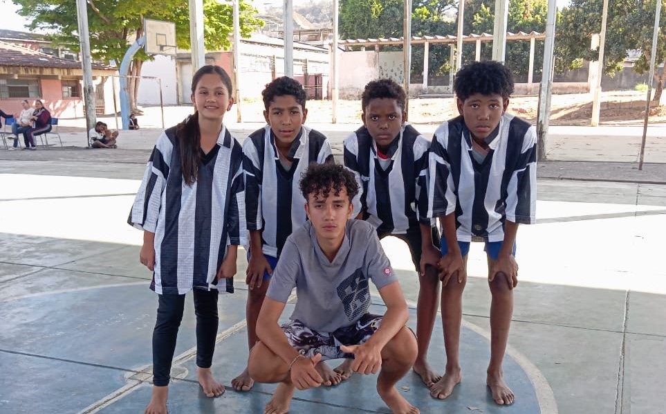 Torneio de Futsal comemora Dia do Estudante na Escola Estadual Professor Tonico Leite