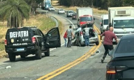 Acidente na MG-050 deixa uma vítima fatal