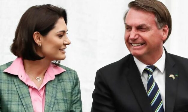 Governo é condenado a indenizar Bolsonaro e Michelle por danos morais