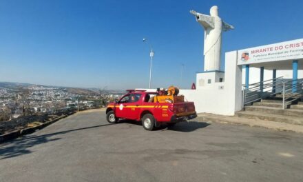 Bombeiros realizam monitoramento no ‘Morro do Cristo’ nesta quinta-feira