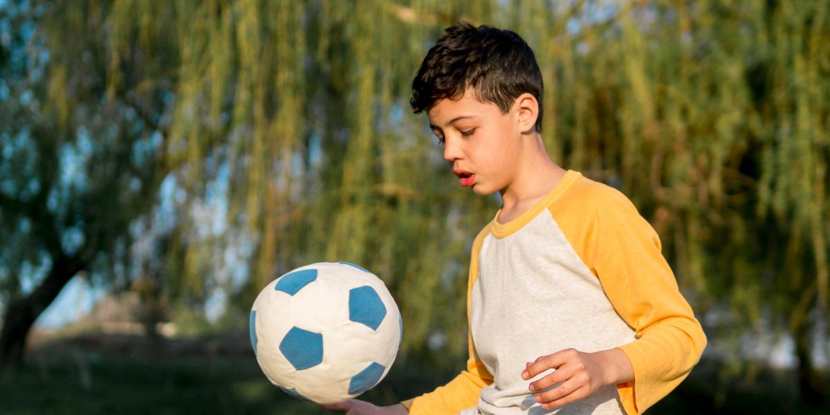 Praticar esportes na infância traz benefícios ao coração até na vida adulta