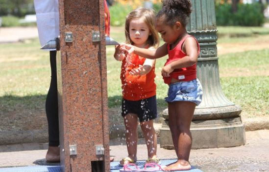 Calor extremo prejudica saúde de crianças e adolescentes