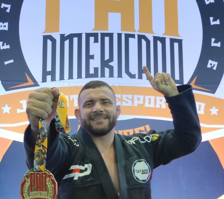 Rodrigo Assalin conquista medalha de ouro no Panamericano da CBJJE em São Paulo