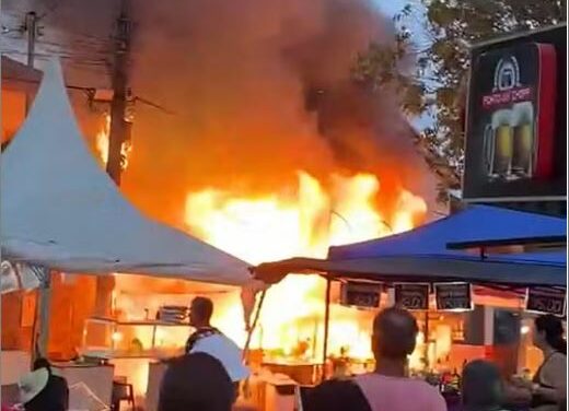 Barraca de churros pega fogo durante festa religiosa em Minas