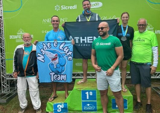 Equipe formiguense Nade e Lute Team conquista várias medalhas em competição