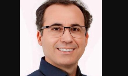 Dr. Wellington Roque é o novo prefeito de Arcos