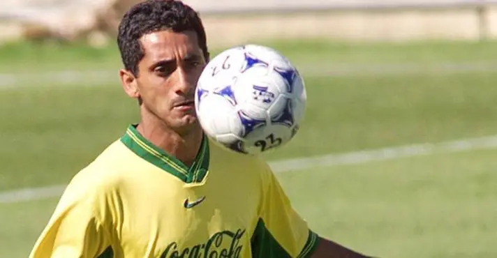 Morre Zé Carlos, lateral da Seleção Brasileira na Copa de 1998, aos 55 anos