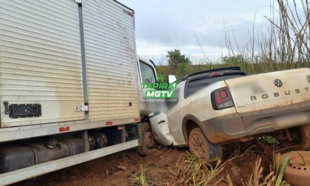 Homem morre após acidente entre caminhonete e caminhão na BR-354