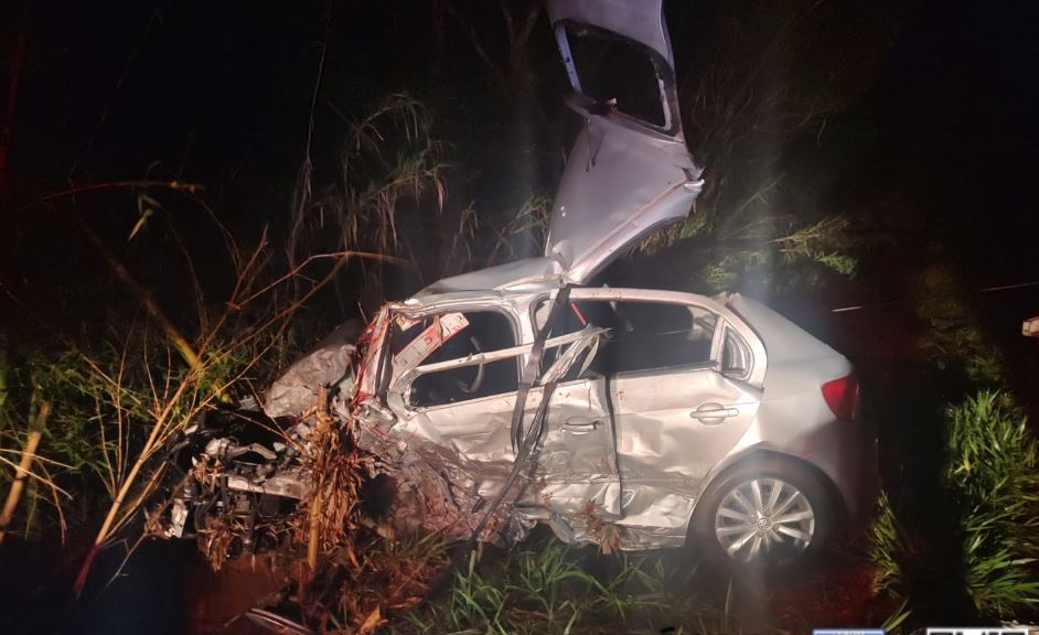 Homem morre após colisão entre veículos na BR-494, em Itapecerica