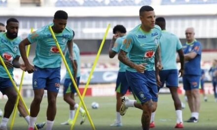Arana, do Atlético, sofre lesão e não participa de treino da Seleção Brasileira