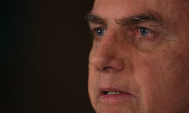 Bolsonaro não descarta exílio em embaixada para escapar de eventual ordem de prisão