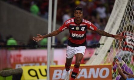 Bruno Henrique é alvo de operação por suspeita de manipulação em jogo; PF cumpre mandados na RMBH