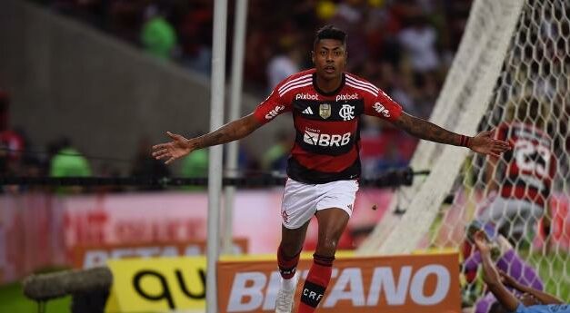 Bruno Henrique é alvo de operação por suspeita de manipulação em jogo; PF cumpre mandados na RMBH