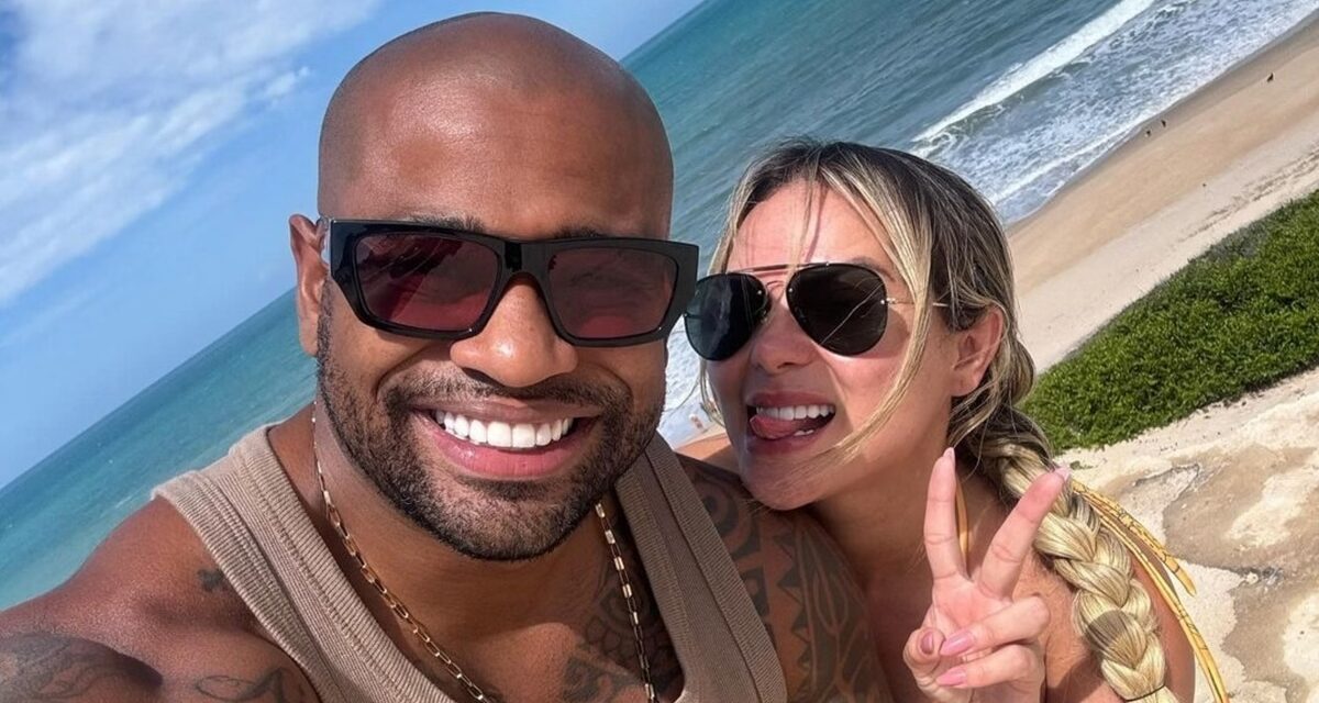 Cezar Black anuncia fim do namoro com Kally Fonseca: “Rumos diferentes”