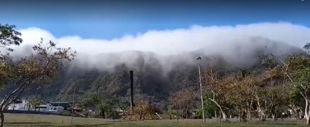 O que é a nuvem orográfica, que cobriu a serra do Curral, em BH, nesta quarta