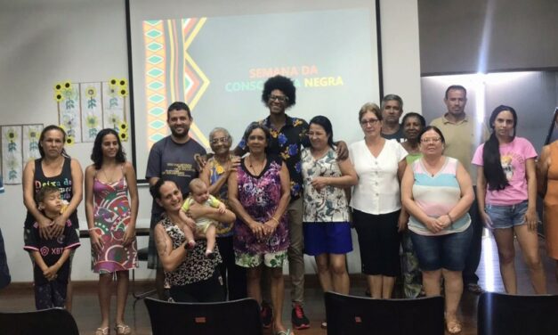 Dia da Consciência Negra é comemorado com roda de conversa no Cras 4
