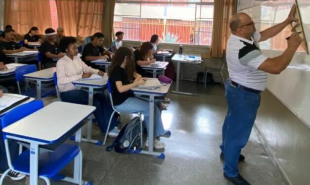 Minas anuncia data para novo lote de nomeações do concurso público da Educação