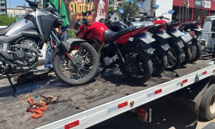 PCMG apreende 17 motocicletas utilizadas em manobras perigosas