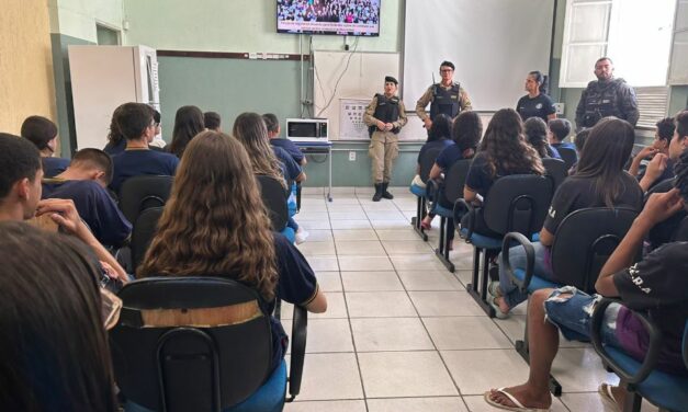 Operação Hagnus: Polícias Militar e Penal ministram palestra na Escola Rodolfo Almeida