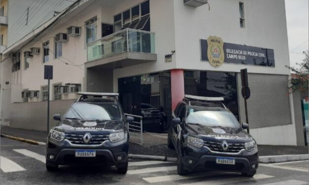 Suspeita é presa por crime de extorsão em Campo Belo