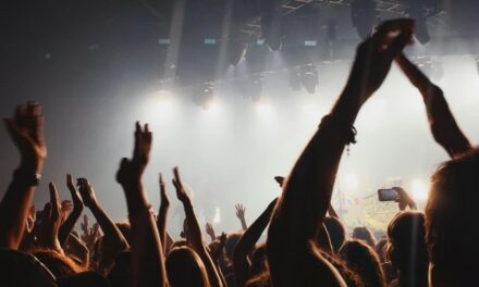 Cantor recebeu R$ 19 milhões em shows em Minas em cinco anos; veja lista completa