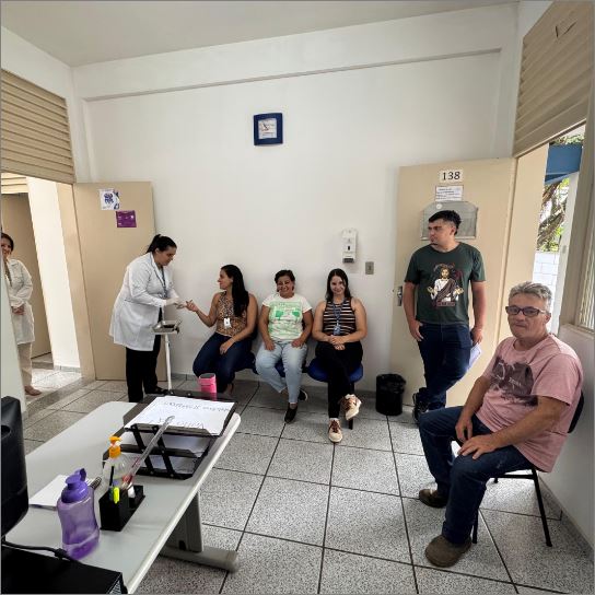 Colaboradores da Fuom participam de campanha de prevenção ao diabetes