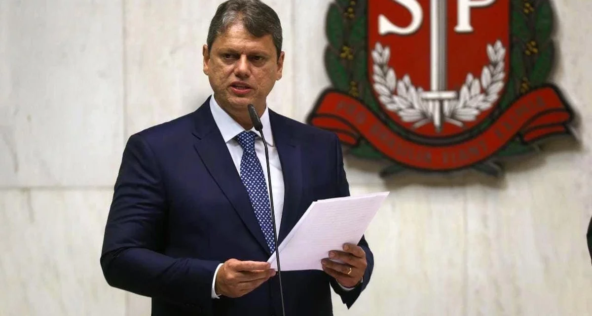 PM que joga uma pessoa da ponte ‘não está à altura de usar essa farda’ diz Governador de SP