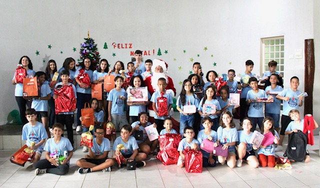 Festa de Natal no Patronato São Luiz traz alegria e esperança para as crianças atendidas