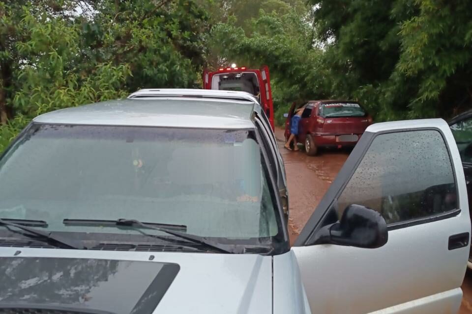 Jovem sofre corte-contuso após acidente em Formiga