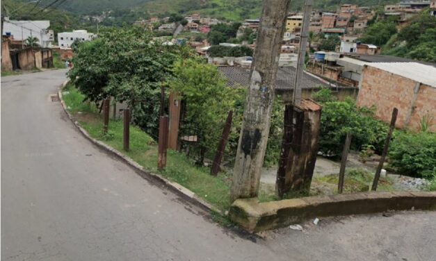 Mulher é achada morta com sinais de violência perto de escola