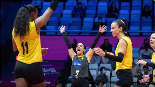 Após revés, Minas e Praia Clube vencem no Mundial de Clubes Feminino