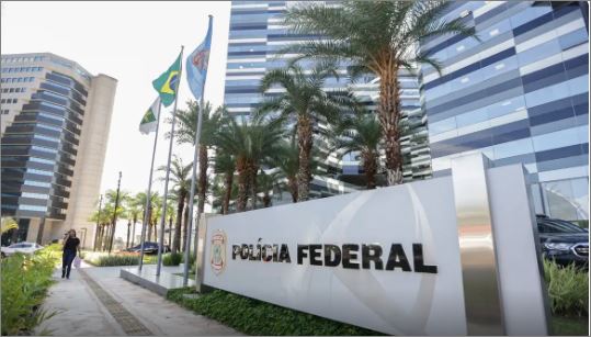 PF faz ação contra assessores de Carlos Jordy e Sóstenes Cavalcante