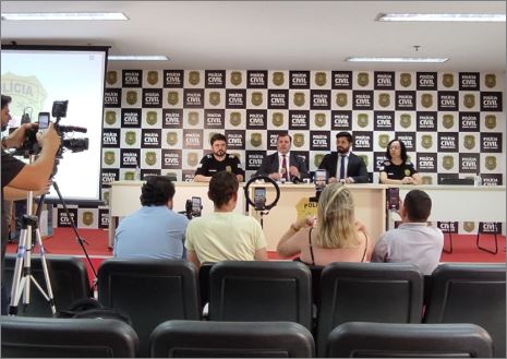 Influenciadora de Divinópolis é presa por crimes digitais em Betim