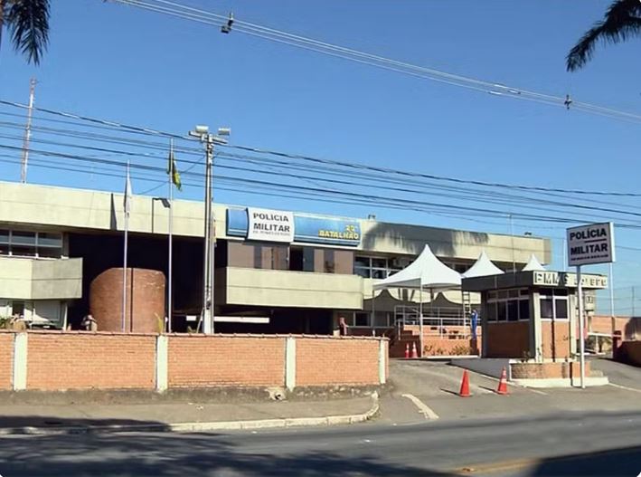 Homem morre após ser baleado em Pouso Alegre; polícia busca suspeito