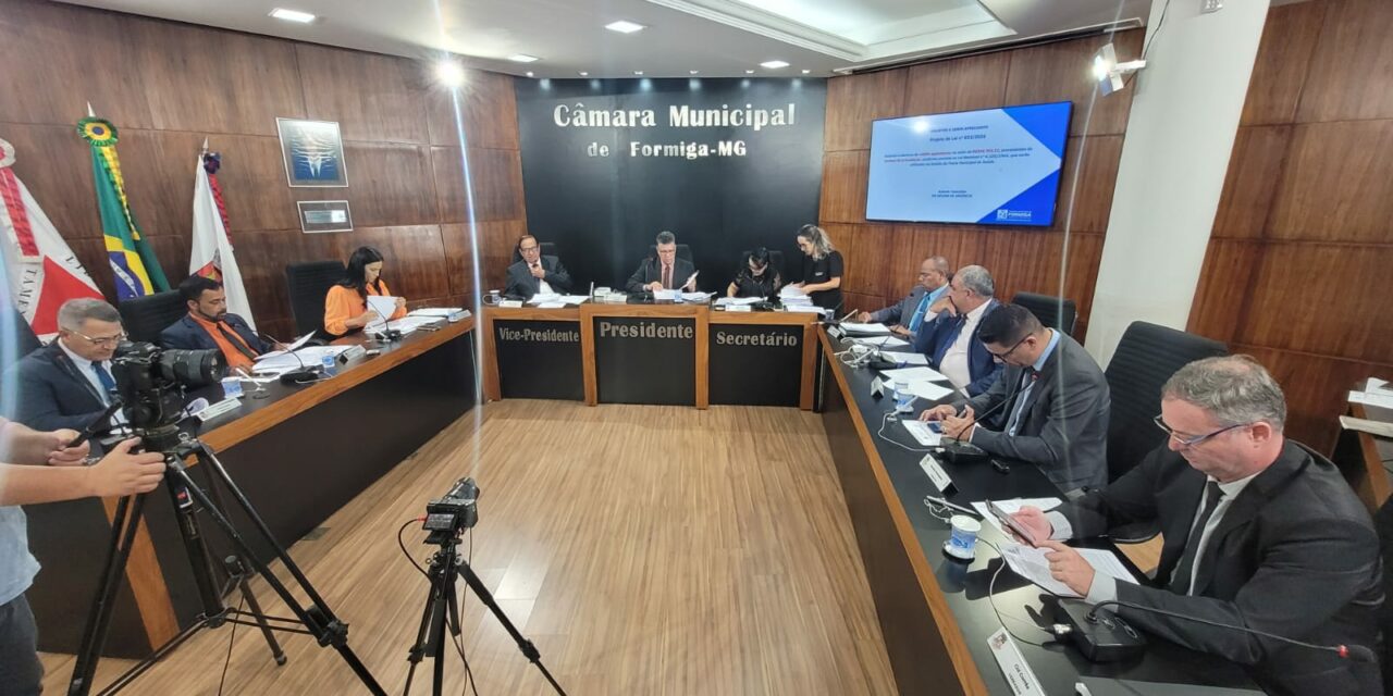 Diversos Projetos de Lei são aprovados durante reunião da Câmara Municipal de Formiga