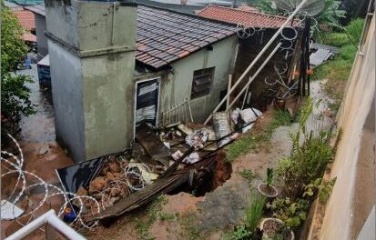 Divinópolis: fortes chuvas causam desabamentos e alagamentos