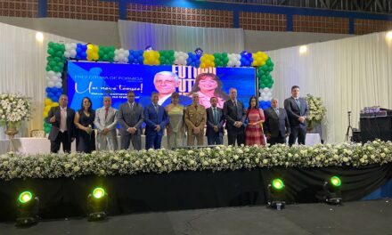 Câmara Municipal realiza solenidade de posse dos vereadores, prefeito e vice eleitos