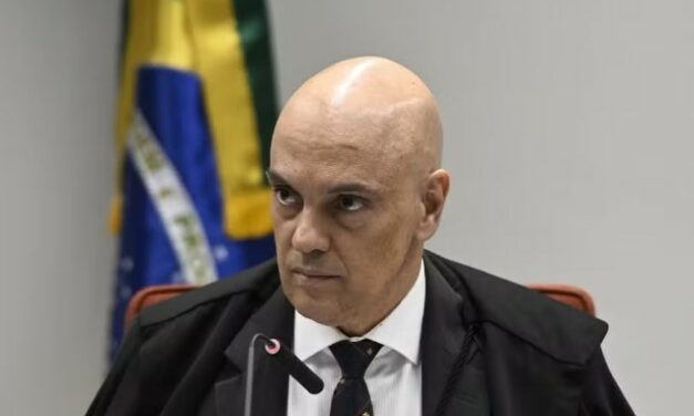 Moraes rejeita alegações e mantém ação contra Bolsonaro por tentativa de golpe