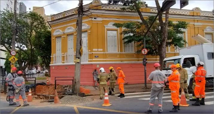 ‘Me deparei com um trabalhador pegando fogo’, diz homem que socorreu vítima de explosão em obra em BH