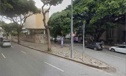 Briga de homens em situação de rua termina em morte por facada