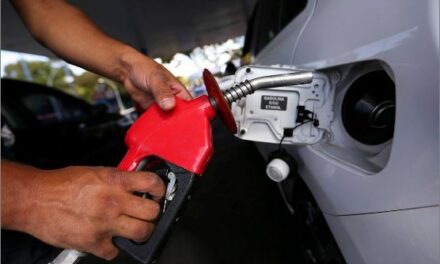 Entenda por que os preços da gasolina e diesel vão subir neste sábado